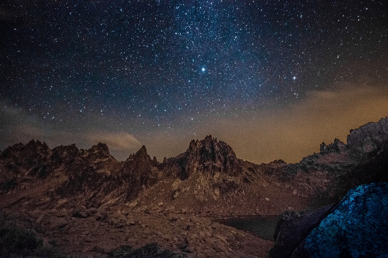 踏星最新章节解析，探索之旅继续前行