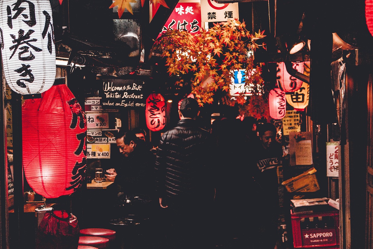 东京最新时尚潮流探索，时尚之旅，不涉低俗内容
