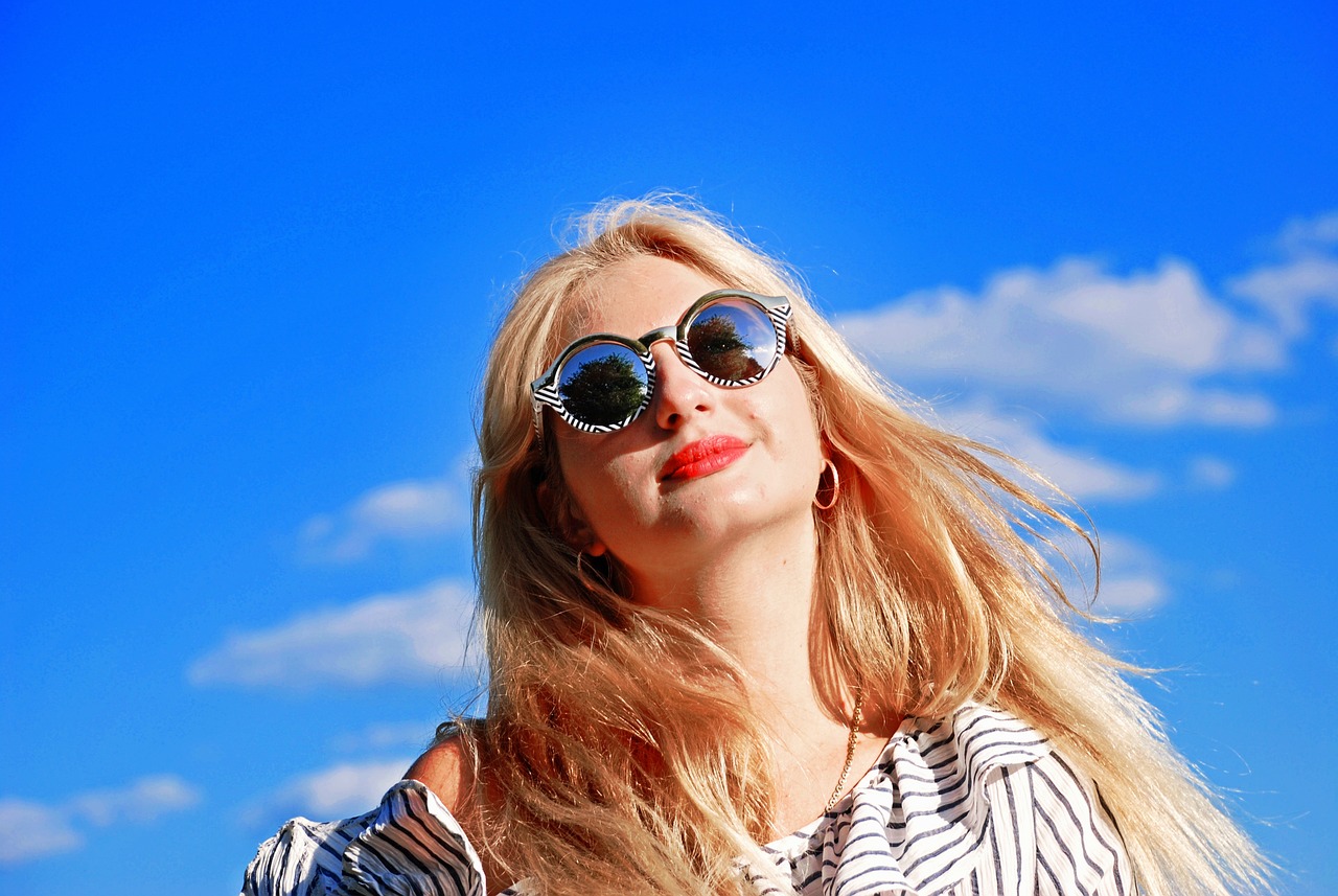 美女剃光头，时尚个性的独特表达最新文章
